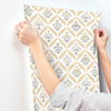 Estee Garden Gold Wallpaper thumbnail 5