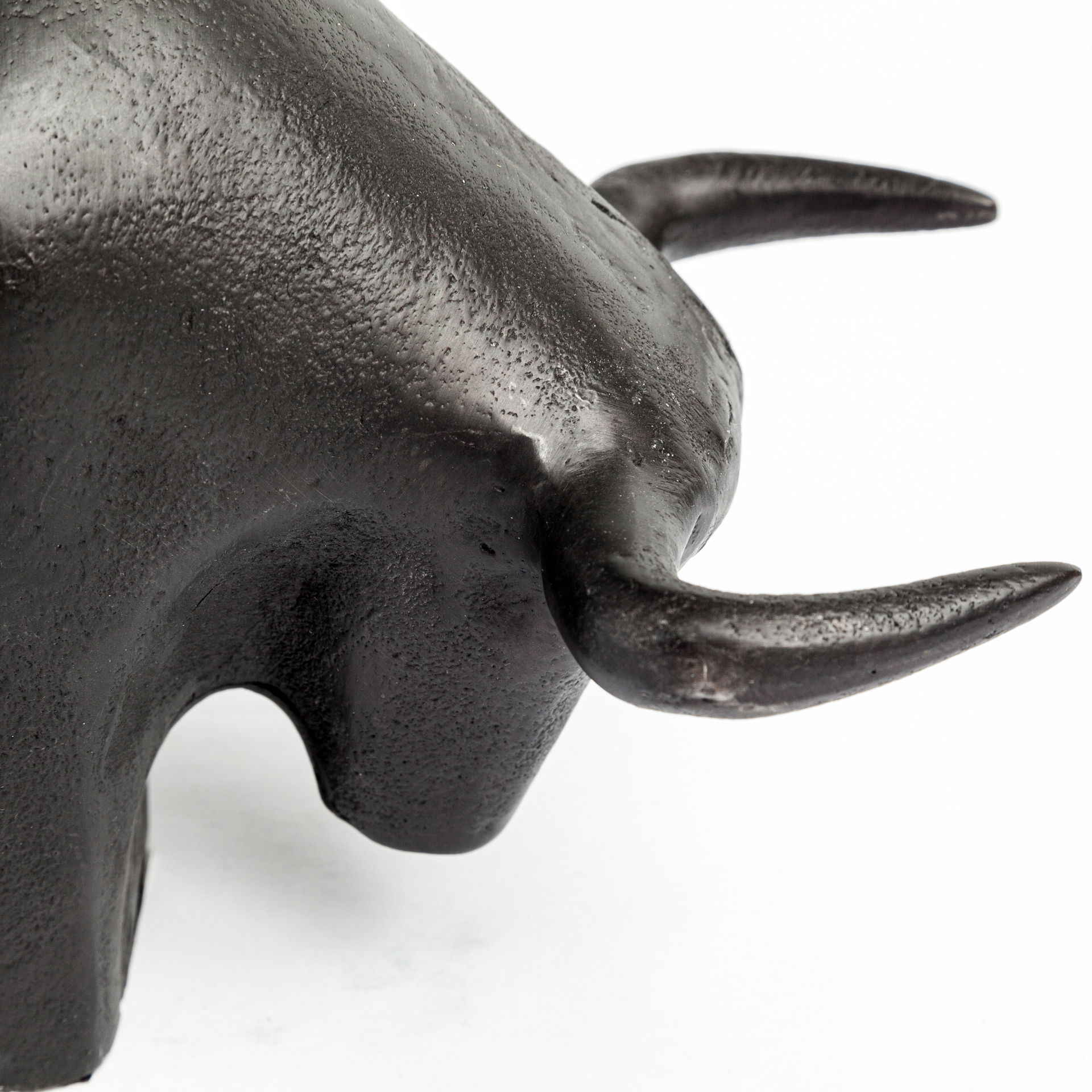 Tauro II 9L x 4W Black Cast Aluminum Raging Bull, Decorative Object by Mercana, 9" length x 4.25" width x 5" height View 6