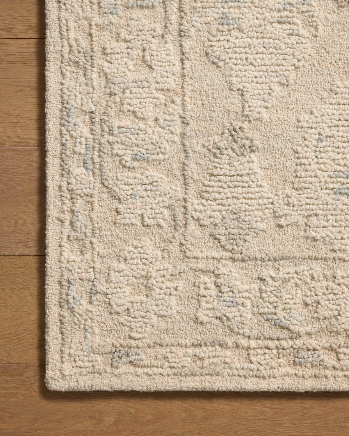 Loloi Cynthia Rug, 2'6" length x 9'9" width View 4