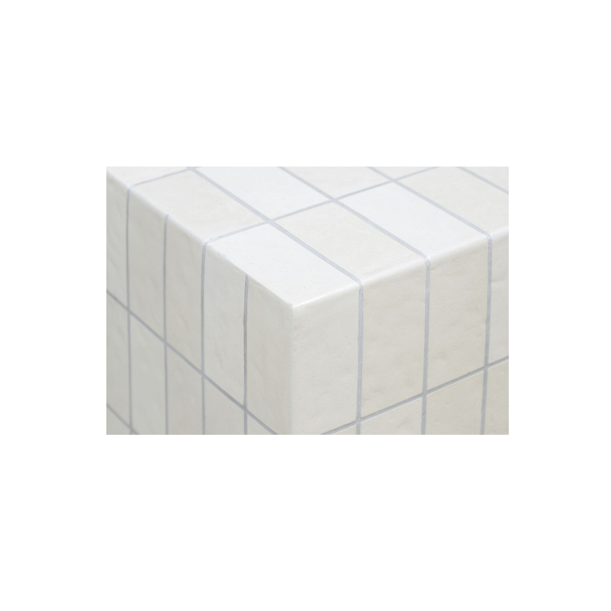 Farren Outdoor Side Table Cream, Outdoor Table by Moe's Home, 1'8" width x 1'6" height x 1'8" depth View 4