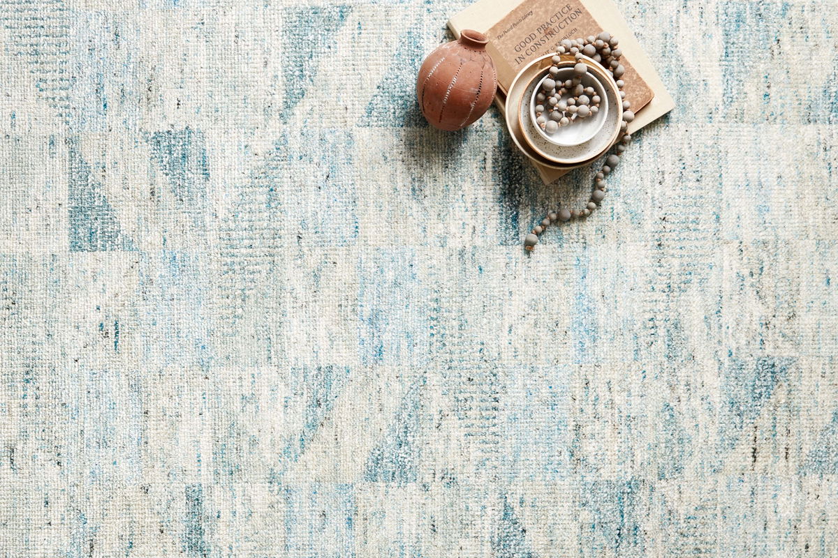 Loloi Odyssey Rug, 5'6" length x 8'6" width View 4