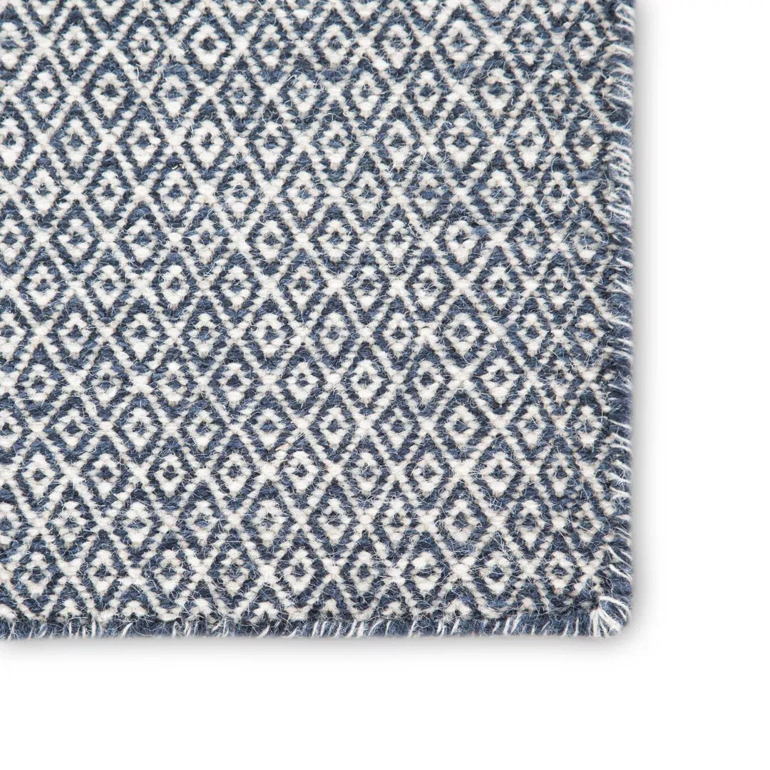 Provence Geometric Hand-Woven Wool Dark Blue/Ivory Area Rug large image 