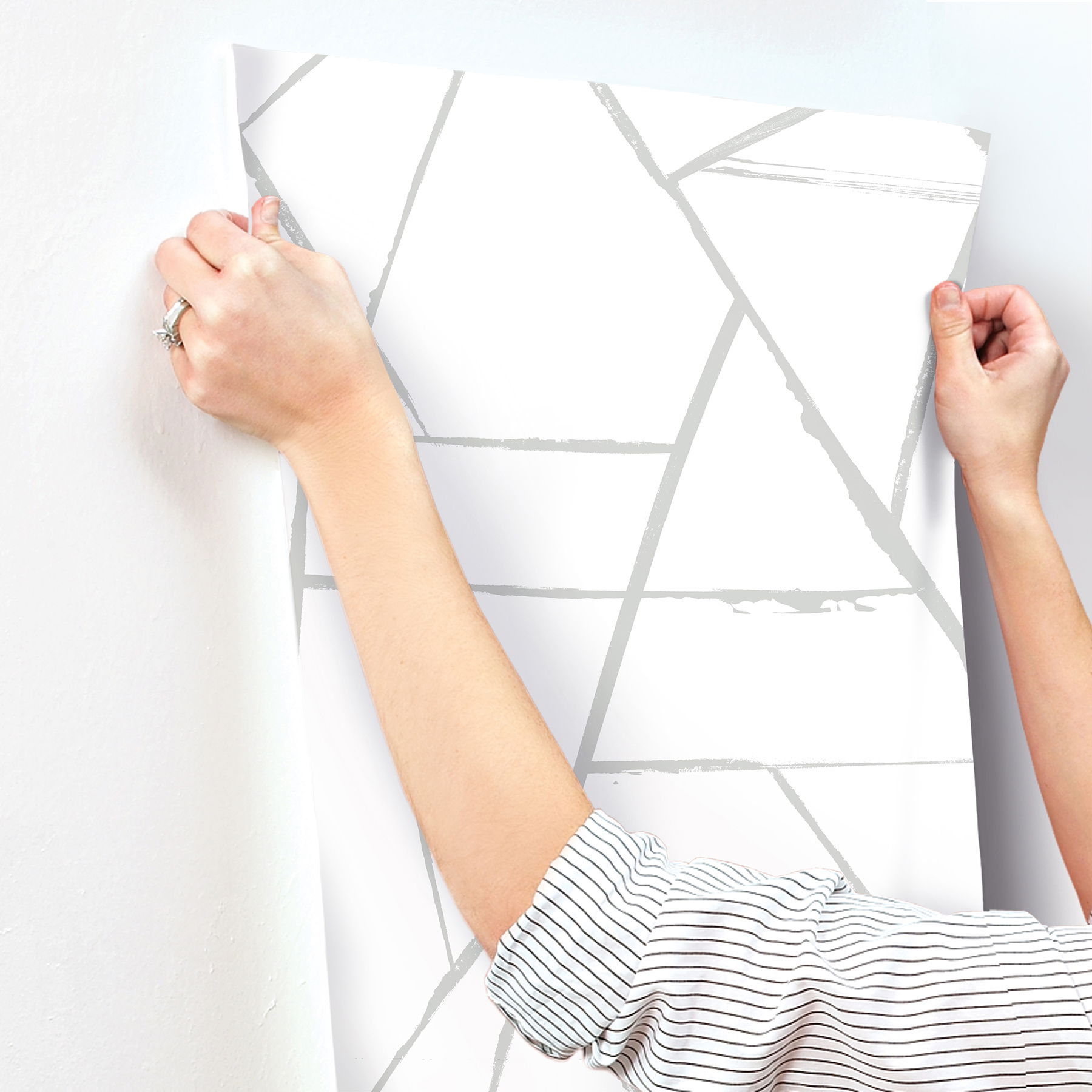 Intersect Silver Metallic Wallpaper large image 