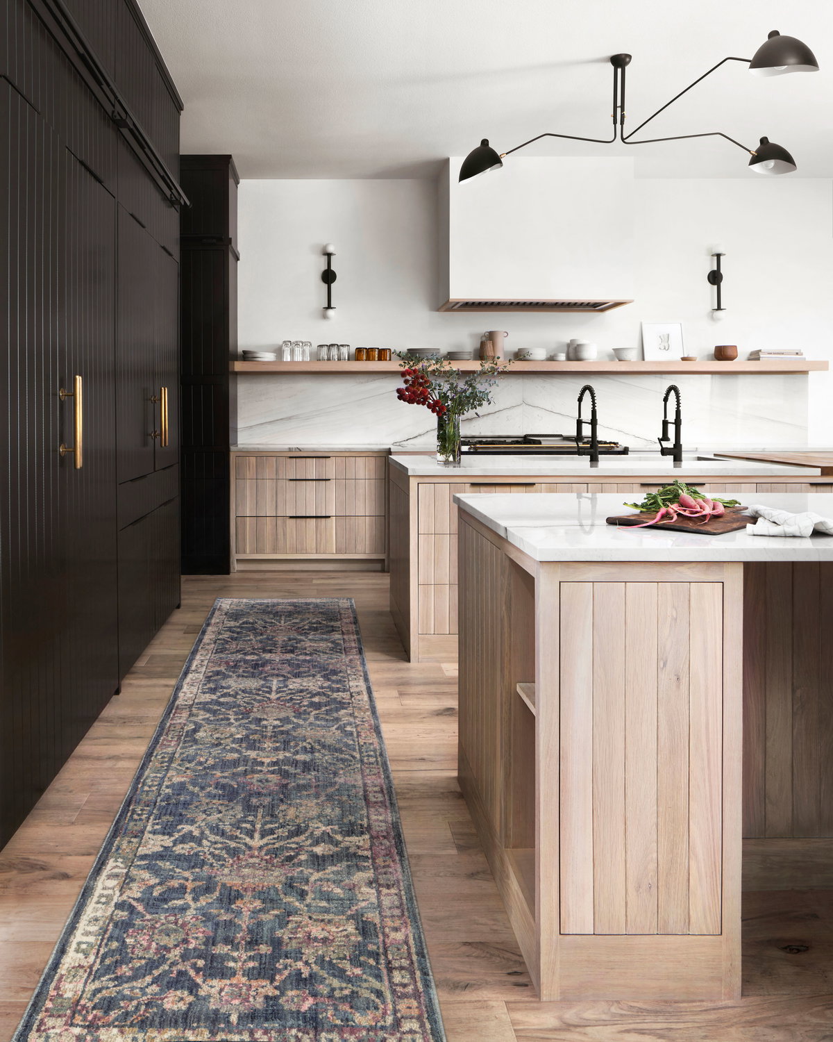 Loloi Giada Rug, 1'6" length x 1'6" width View 2