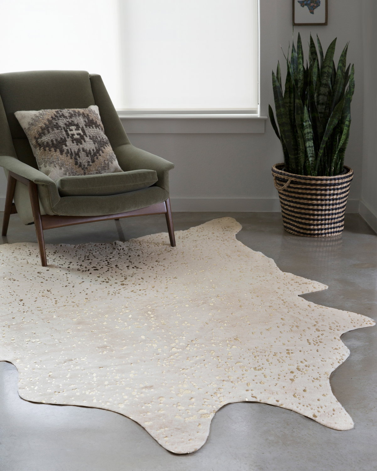 Loloi II Bryce Rug, 5' length x 6'6" width View 2