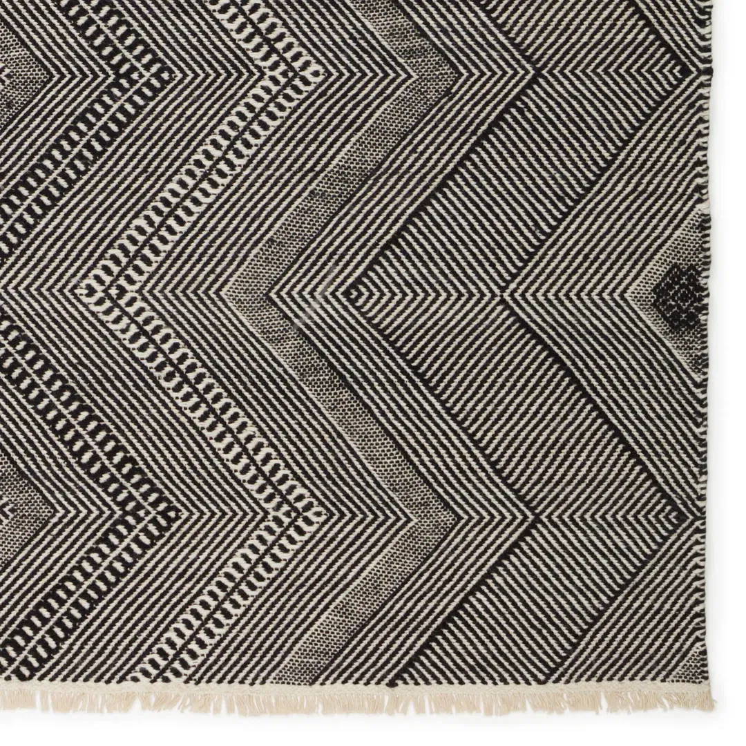 Galexia Handmade Tribal Black/ Cream Area Rug (8'X10') large image 