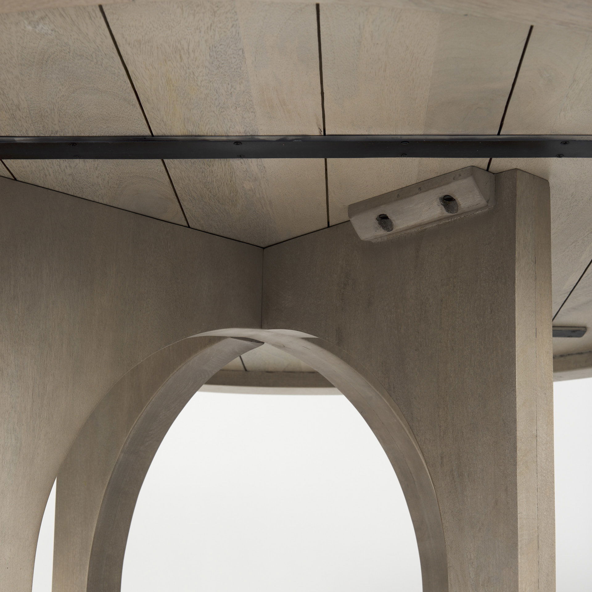 Liesl 54.L x 54.0W x 30.0H Barely Gray Finished Wood with Circular Top Dining Table, by Mercana, 54" length x 54" width x 30" height View 9