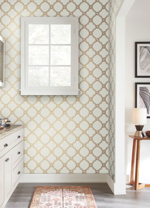 Open Trellis  Gold Metallic Wallpaper