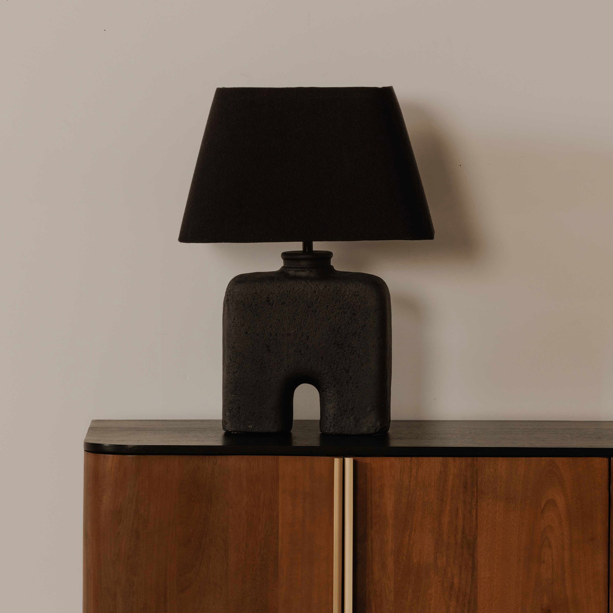 Yara Table Lamp Black large image 