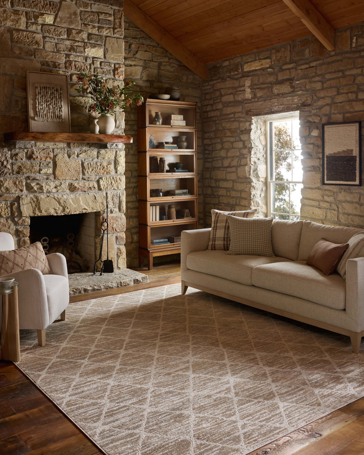 Loloi Townes Rug, 7'10" length x 10' width View 2