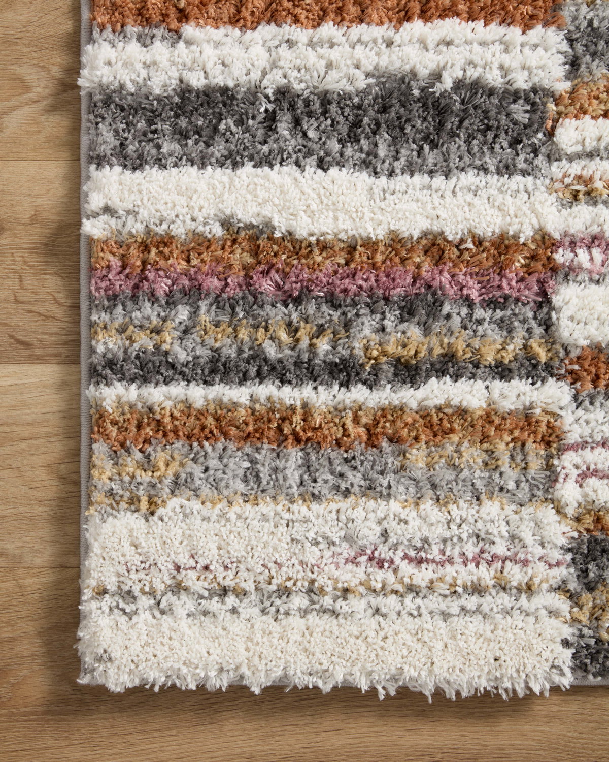 Loloi Levitt Shag Rug, 5'3" length x 7'6" width View 5