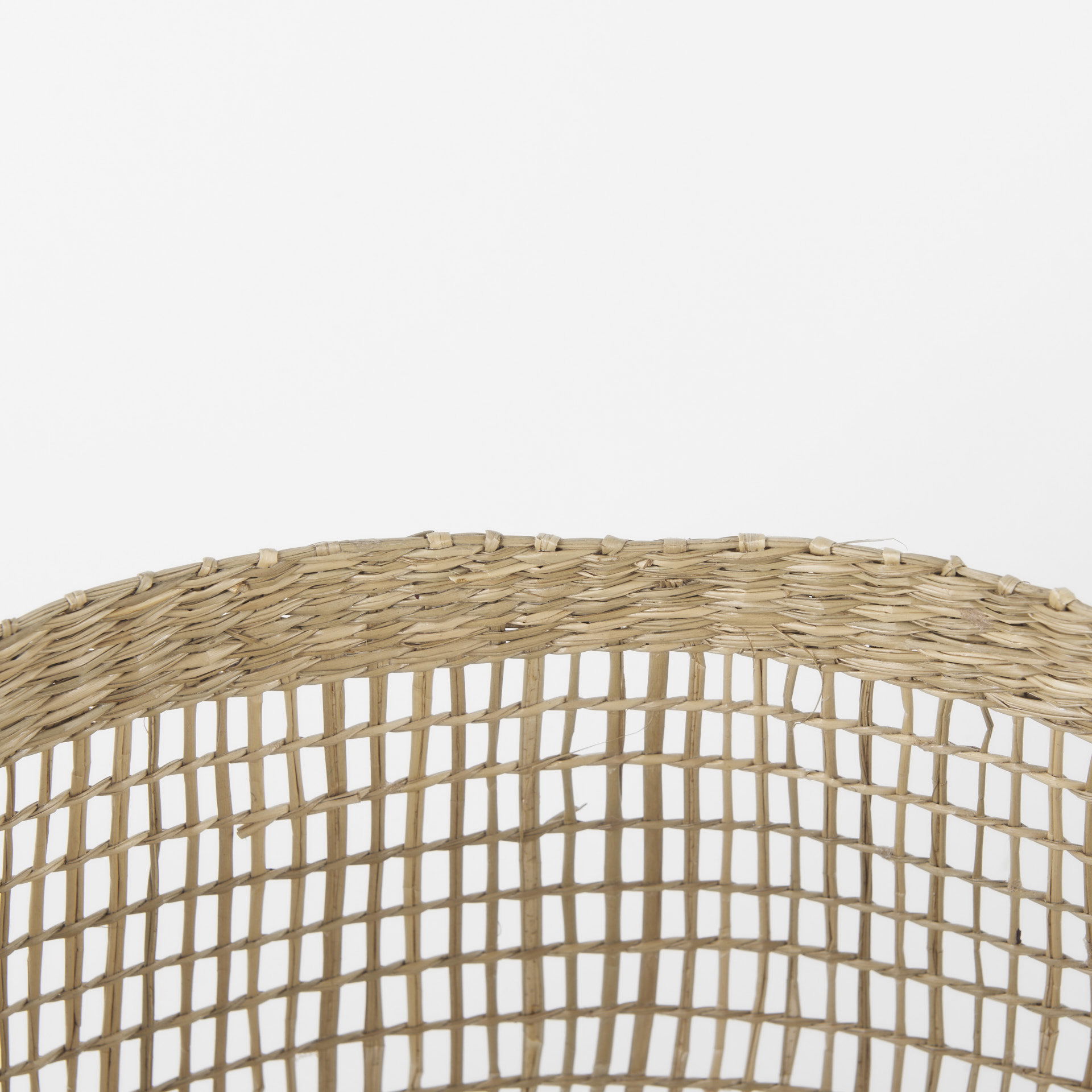 Nova 15.0L x 15.0W x 9.4H (Set of 2) Light Brown Seagrass Woven Round Basket with Long Handle, Bins & Basket by Mercana, 17.72" length x 9.45" width x 23.62" height View 5