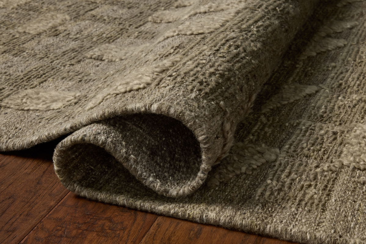 Loloi Mallory Rug, 5'6" length x 8'6" width View 3