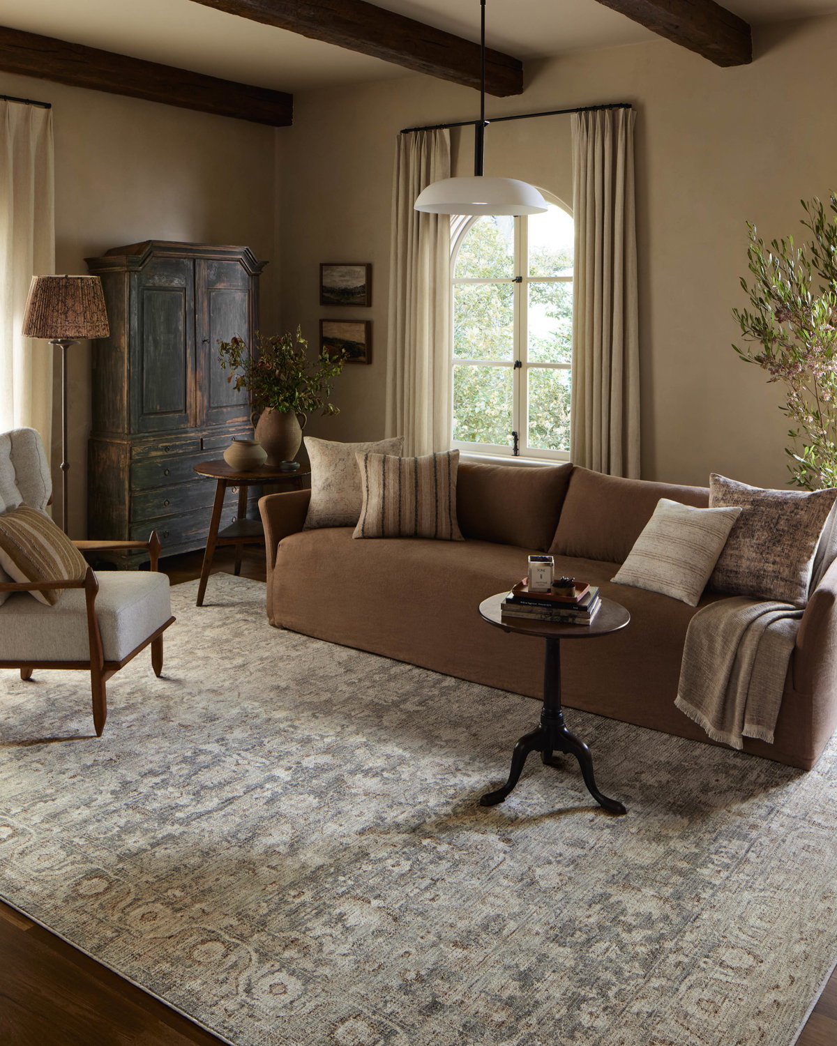 Amber Lewis x Loloi Honora Rug, 1'6" length x 1'6" width View 3