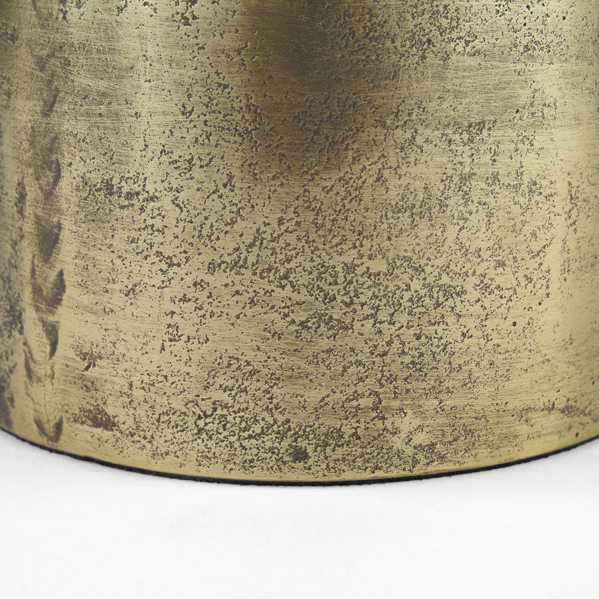 Quonset Short Brass Finished Aluminum Metal Ornament, Decorative Object by Mercana, 6.5" length x 6.5" width x 7" height View 8