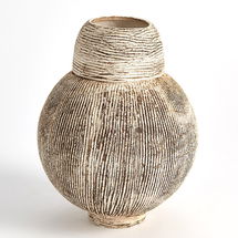 Online Designer Combined Living/Dining Handmade Ceramic Table Vase
