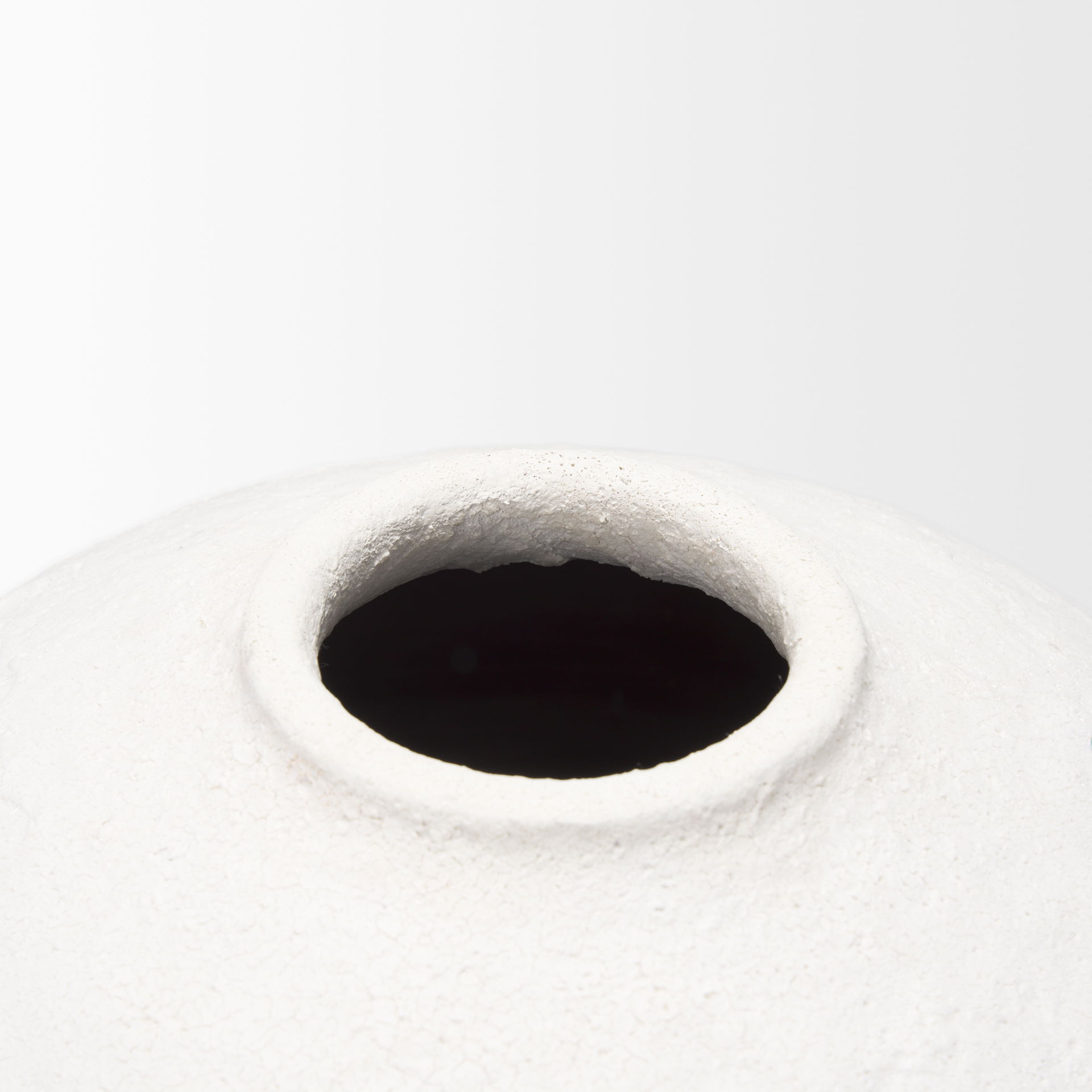 Karakum II Large White Textured Ceramic Vase large image 