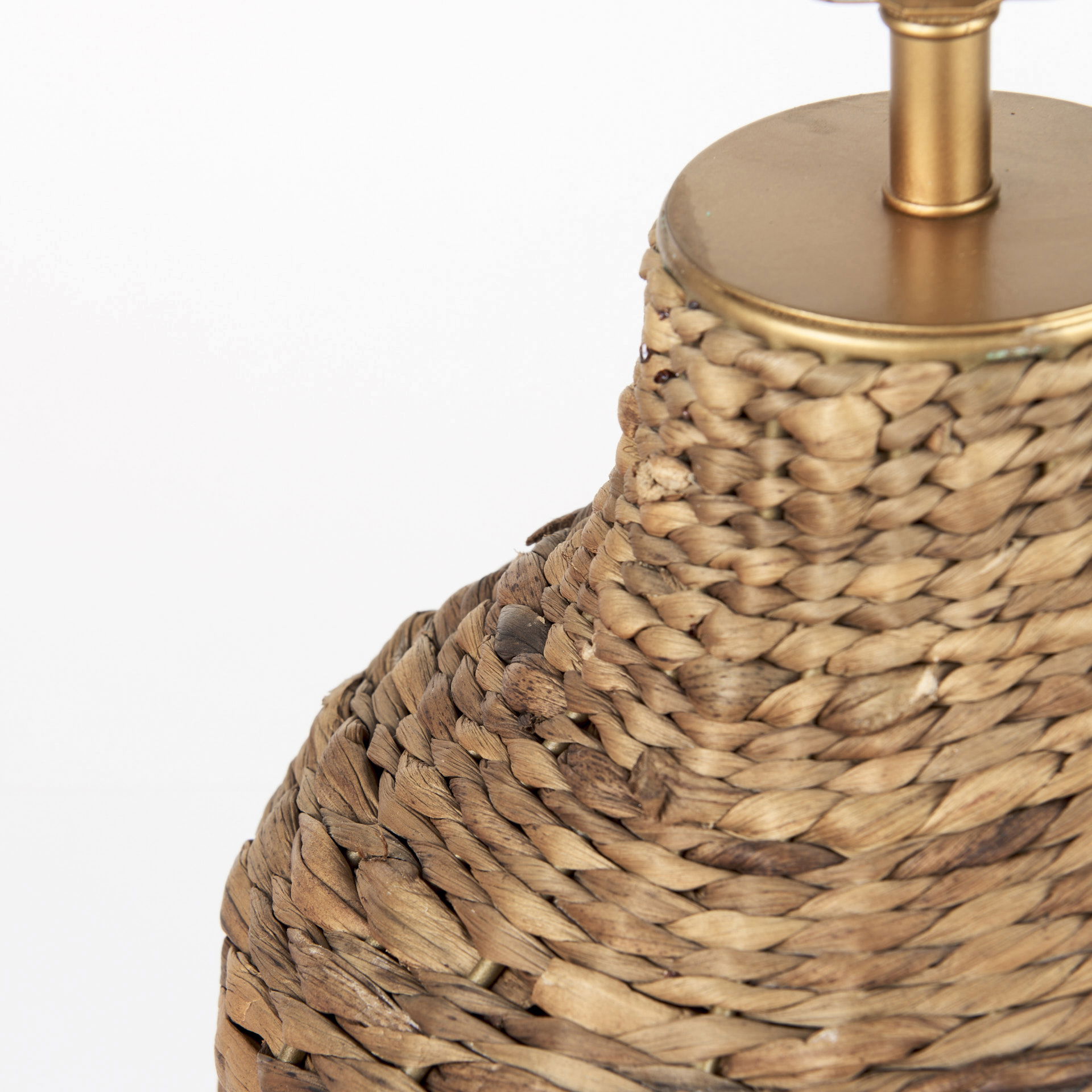 Campanile 12.0 L x 12.0 W x 18.8 H Brown Wicker Table Lamp, by Mercana, 12" length x 12" width x 18.75" height View 5