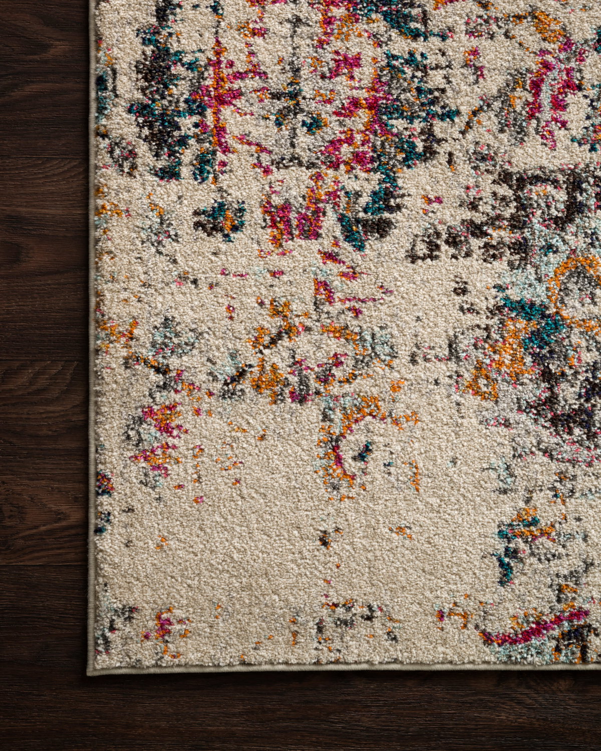 Loloi II Nadia Rug, 4' length x 5'7" width View 5