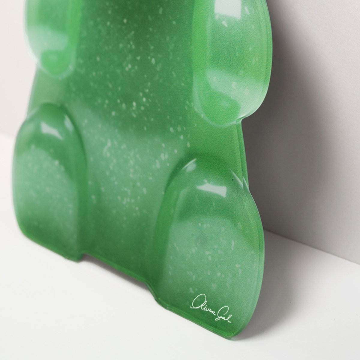 Gummy Bear Jade (No Embellishment), Art by Oliver Gal,  15x10 View 5