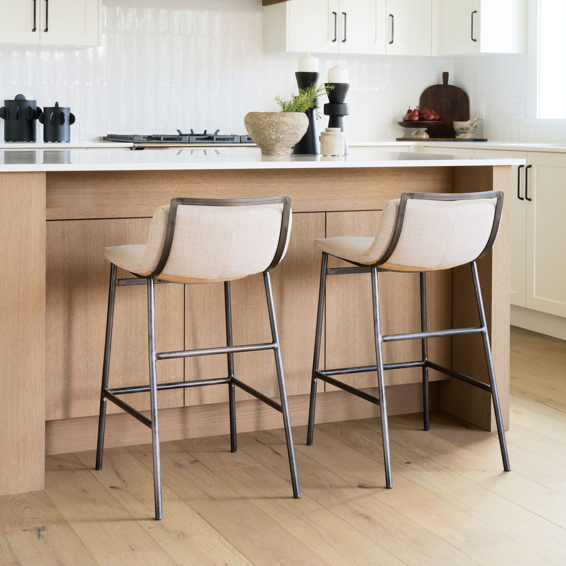 Kavalan 33.5' Total Height Beige Upholstered Seat Gray Metal Frame Counter Stool, Counter & Bar Stool by Mercana, 17.72" length x 20.87" width x 33.46" height View 3