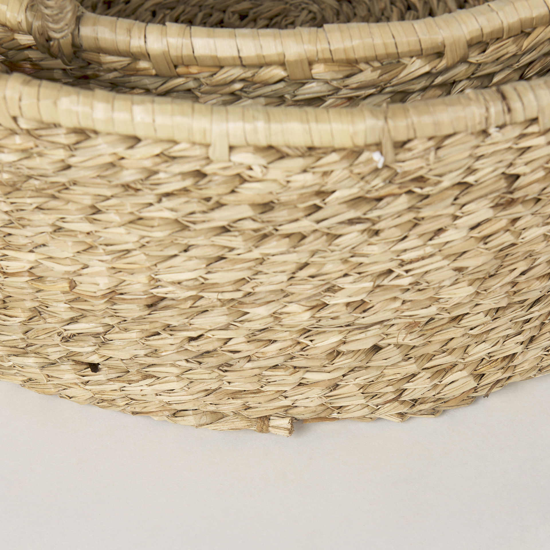 Ayanna Set of 2 Deep Nesting Seagrass Baskets with Handles, Bins & Basket by Mercana, 18.5" length x 18.5" width x 5.91" height View 9