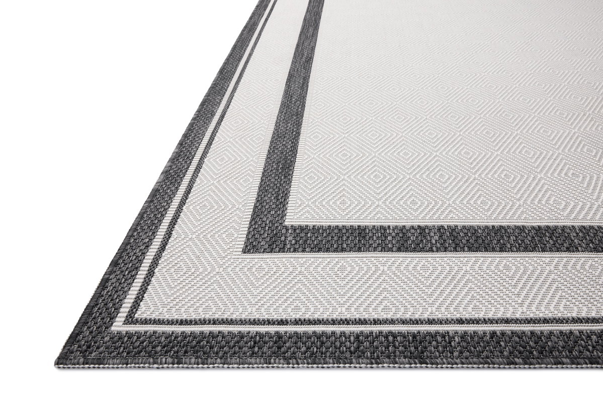 Loloi Easton Rug, 2'3" length x 3'9" width View 4