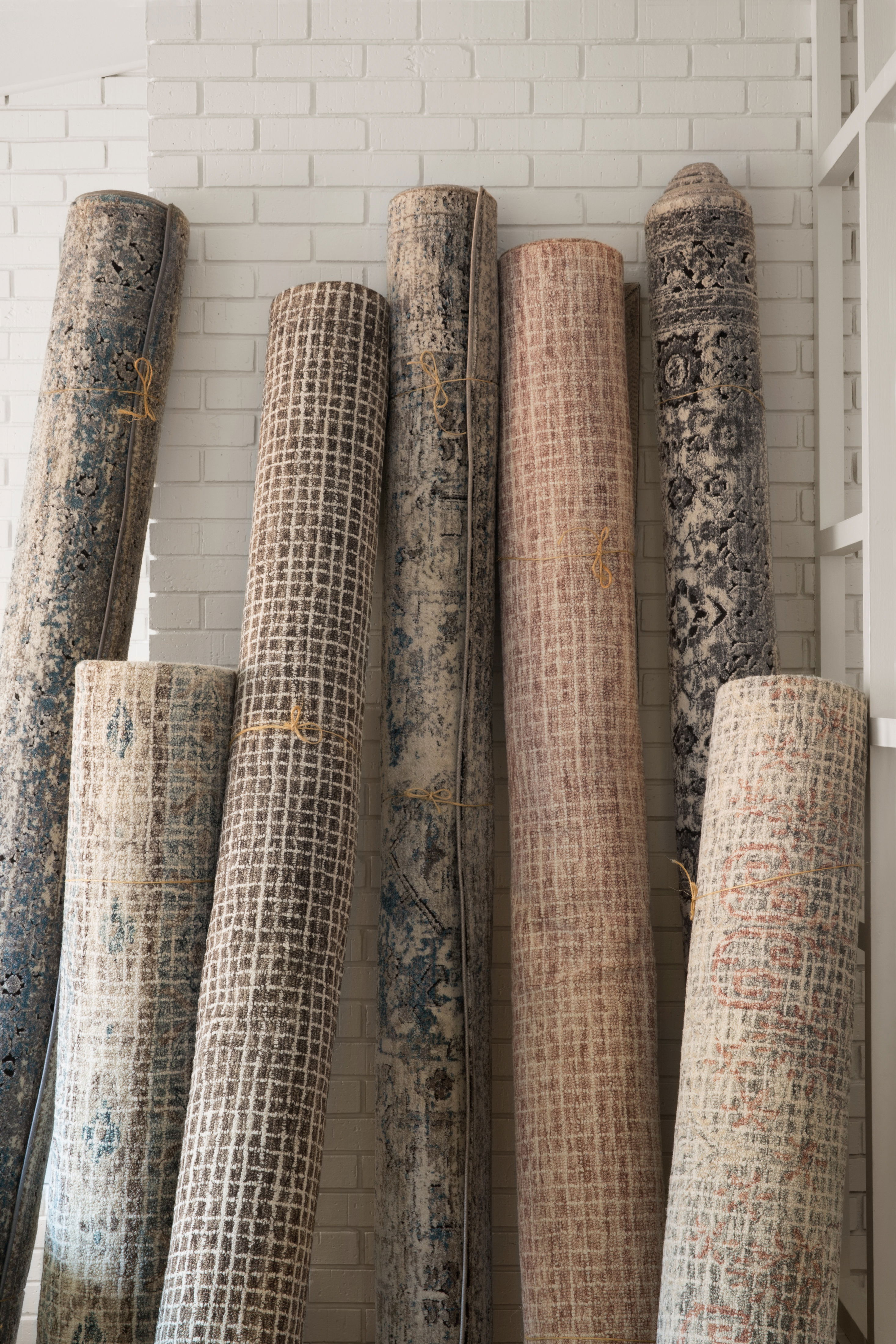 Loloi Giana Rug, 3'6" length x 5'6" width View 3