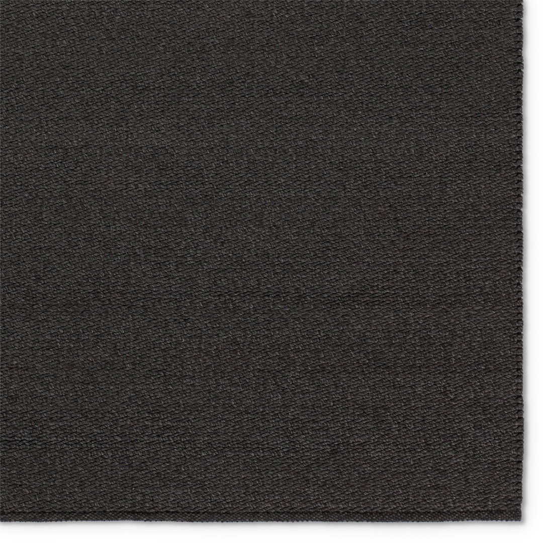 Rectangle Maverick Solid Color Hand Loomed Polypropylene/Polyester Indoor/Outdoor Area Rug in Char large image 