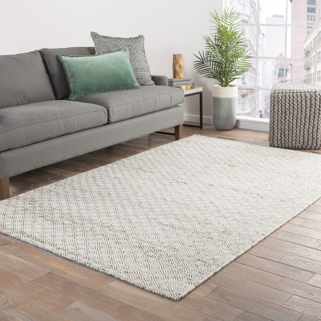 Naturals Ambary Brown Tone-on-Tone Area Rug large image 