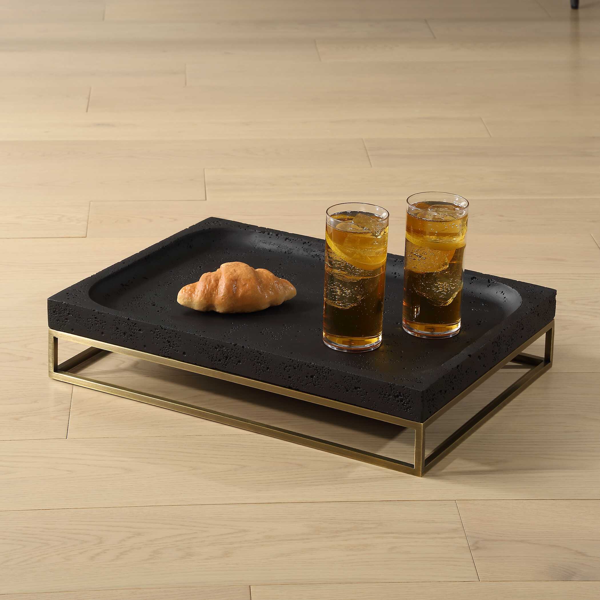Shadowstone Cast Black Tray large image 