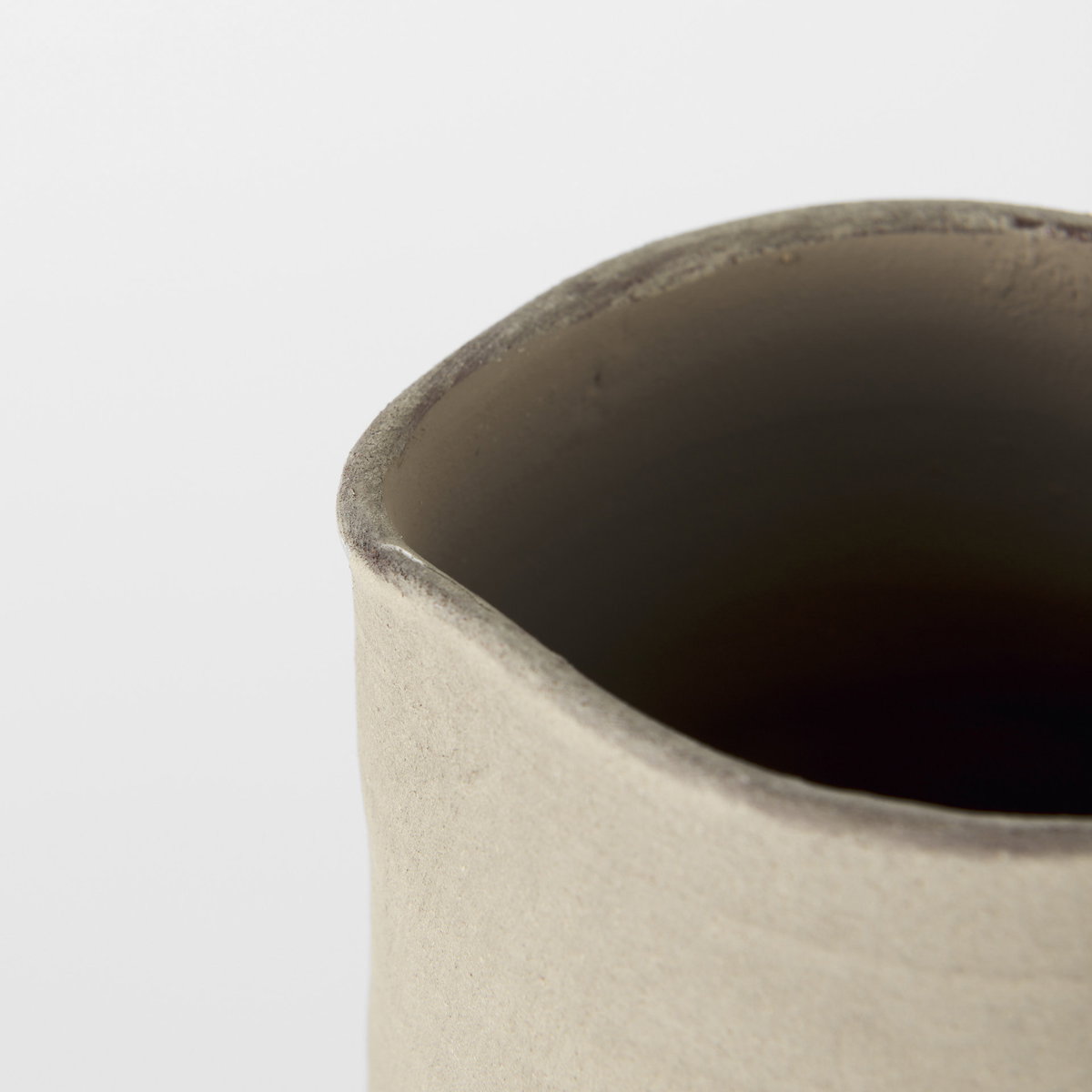 Garand Medium 15H Two-Toned White Natural Ceramic Jug, Decorative Jar by Mercana, 7.48" length x 5.12" width x 13.58" height View 12