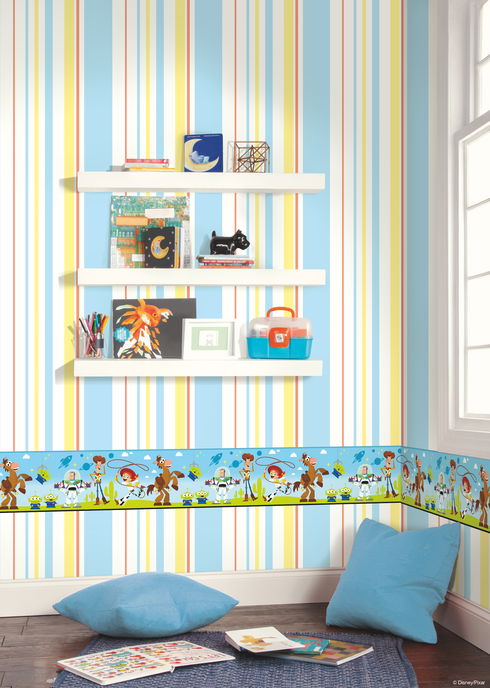 Disney & Pixar Toy Story 4 Green Border