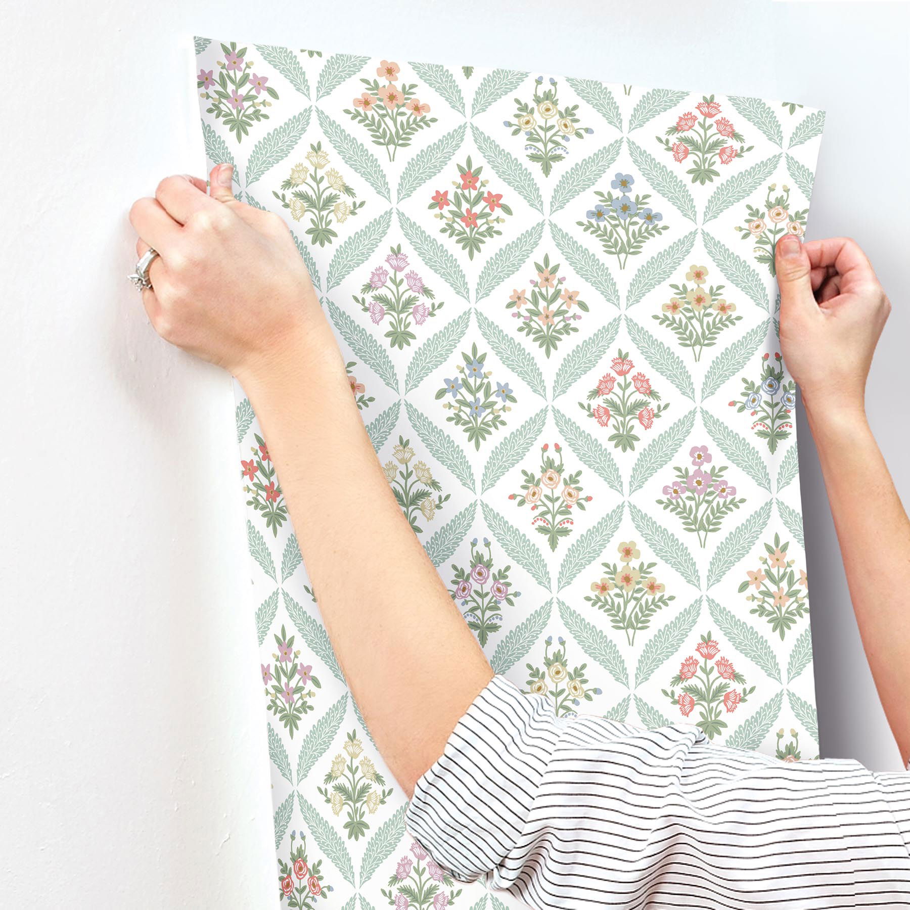 Estee Garden Pastel Wallpaper Estee Garden Pastel Wallpaper large image