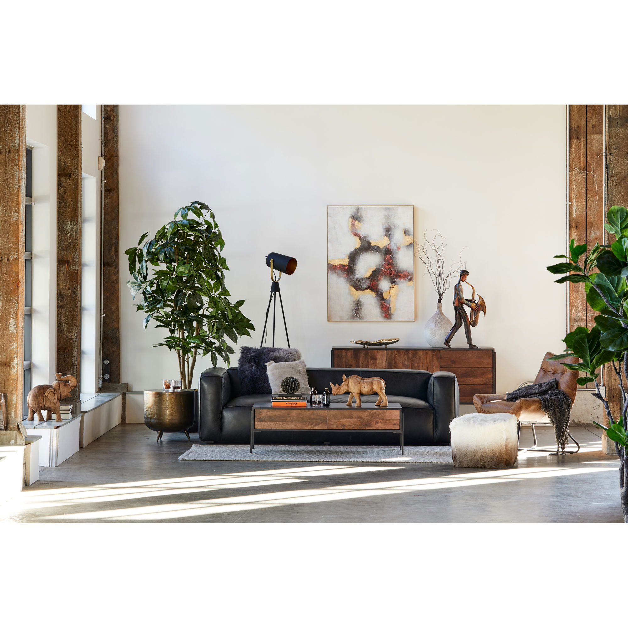 Kettel Accent Table Brass, Side & End Table by Moe's Home, 19" width x 18" height x 19" depth View 4