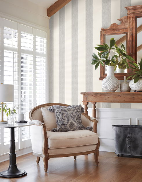 Thread Stripe Black Wallpaper