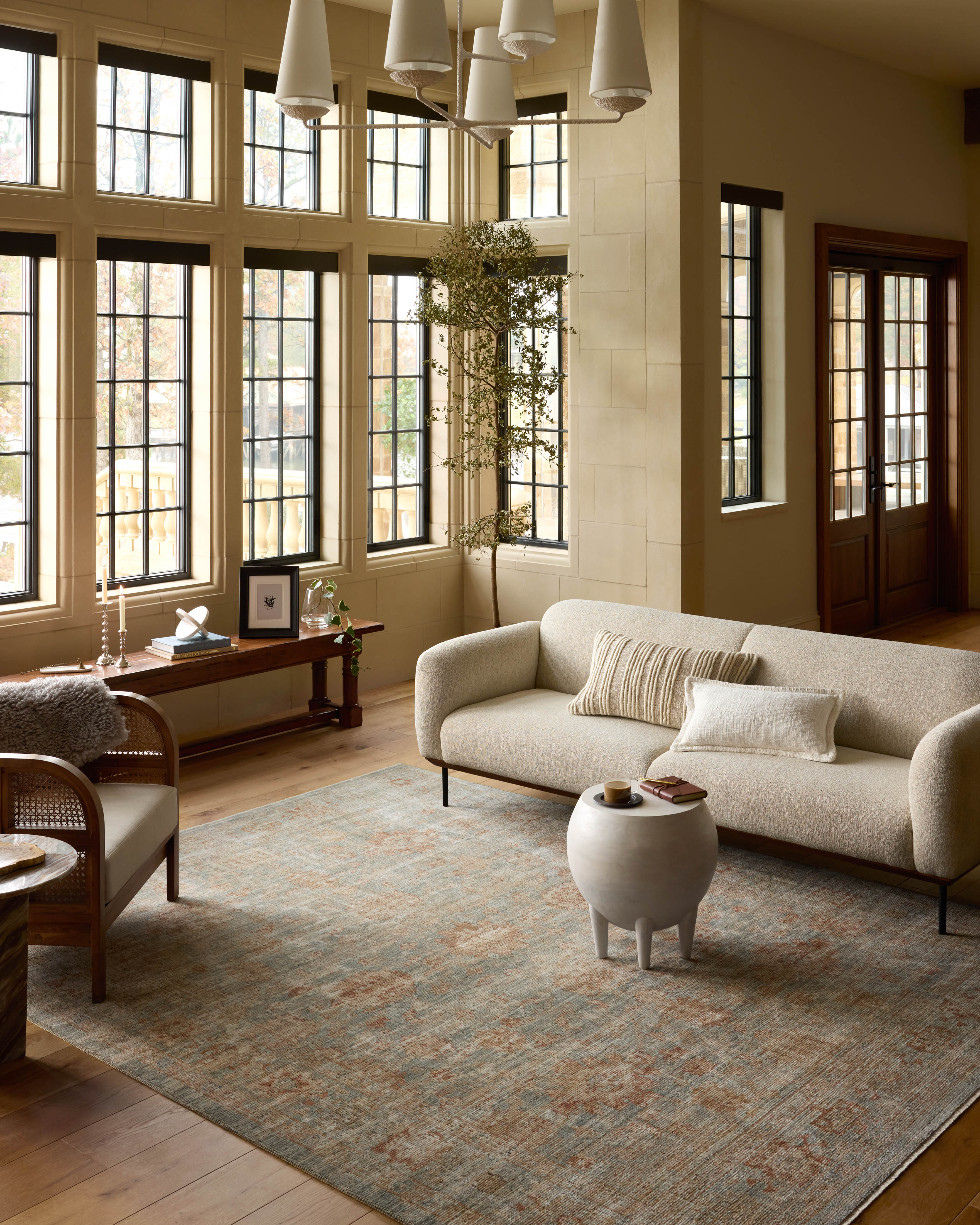 Loloi Heritage Rug large image 