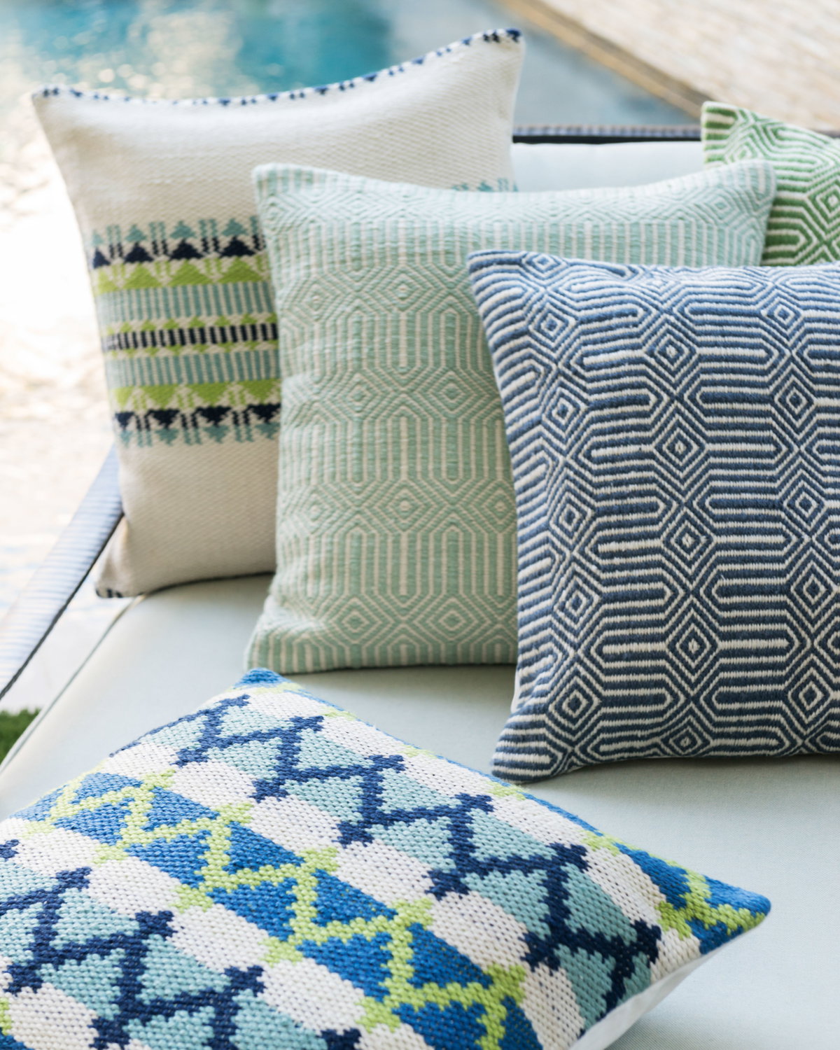 Loloi No Name Pillow, Decorative Pillow, 22" length x 22" width View 3