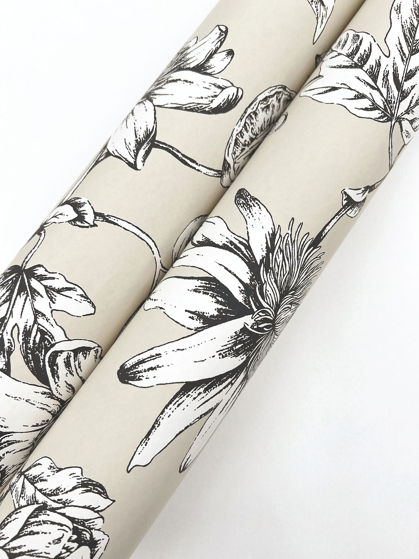 Passion Flower Toile Beige Wallpaper large image 