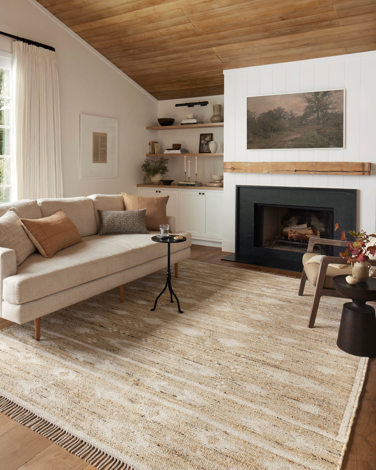 Angela Rose x Loloi Rivers Rug, 1'6" length x 1'6" width View 3