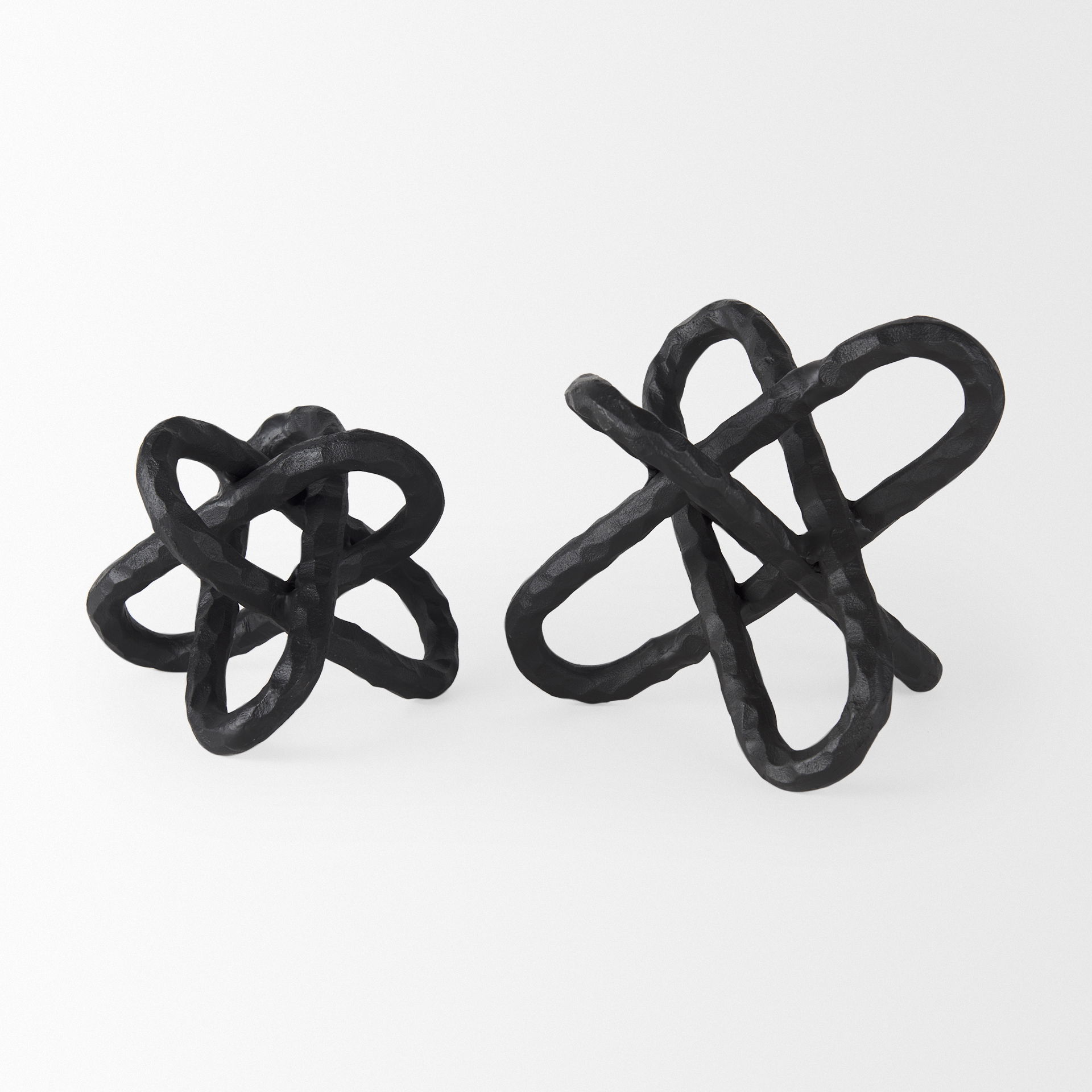 Wilhelm I (Small) 7L x 7W Black Metal Link Decor Object, Decorative Object by Mercana, 6.69" length x 6.69" width x 6.69" height View 13