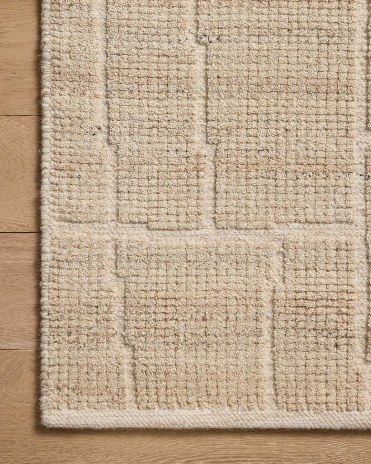 Loloi Asha Rug, 7'9" length x 9'9" width View 3
