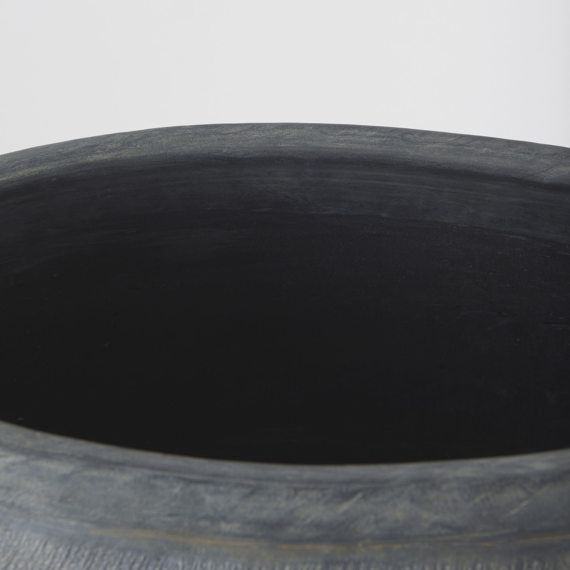 Zuma  Dark Gray Ceramic Floor Vase large image 