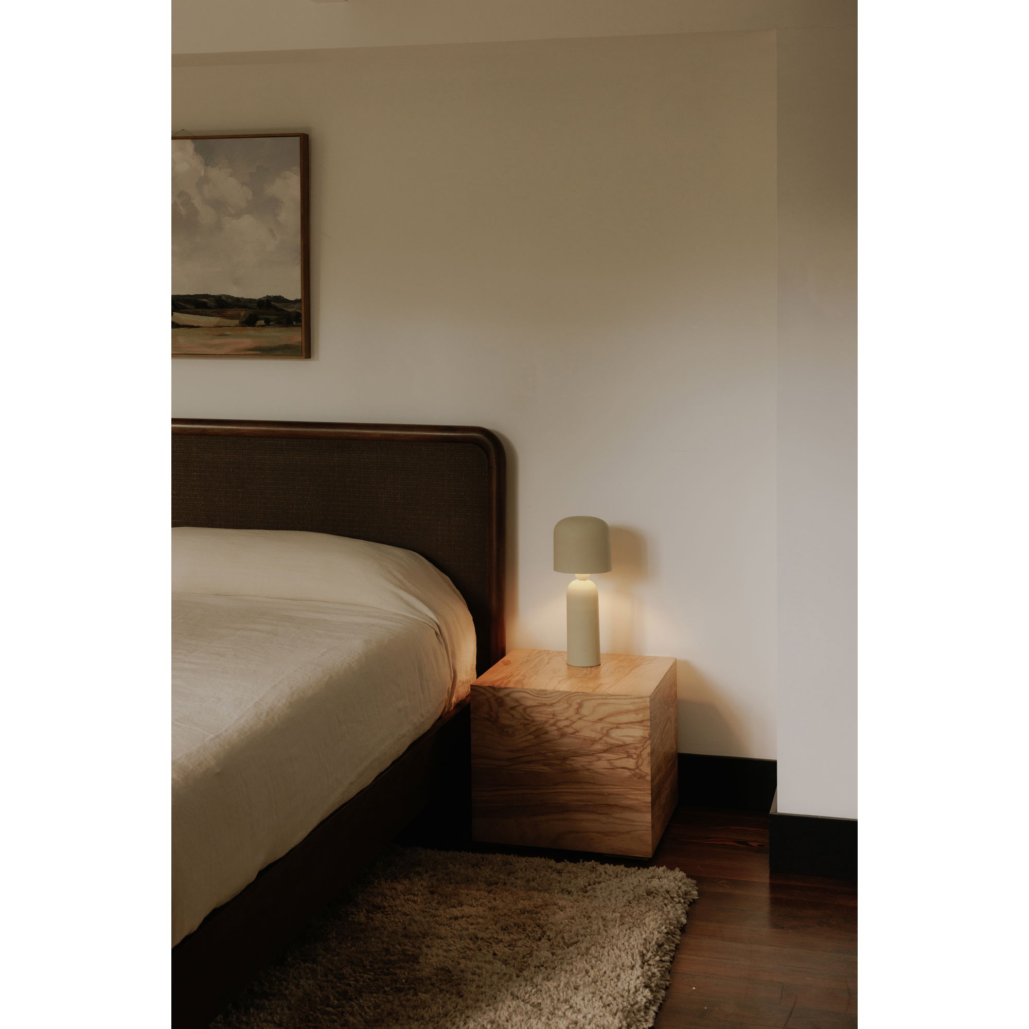Echo Lamp Cream large image 