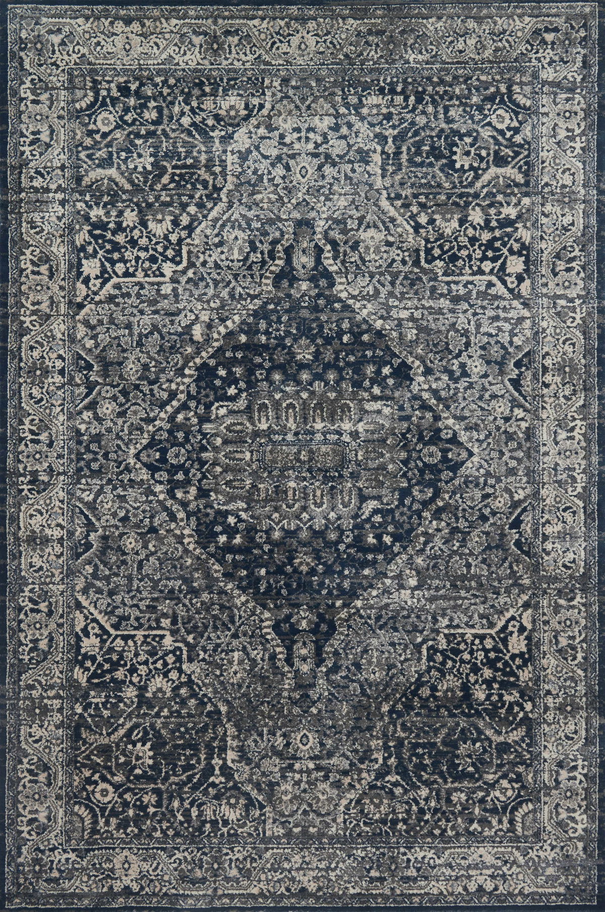 Magnolia Home by Joanna Gaines x Loloi Everly Rug, 2'7" length x 4' width