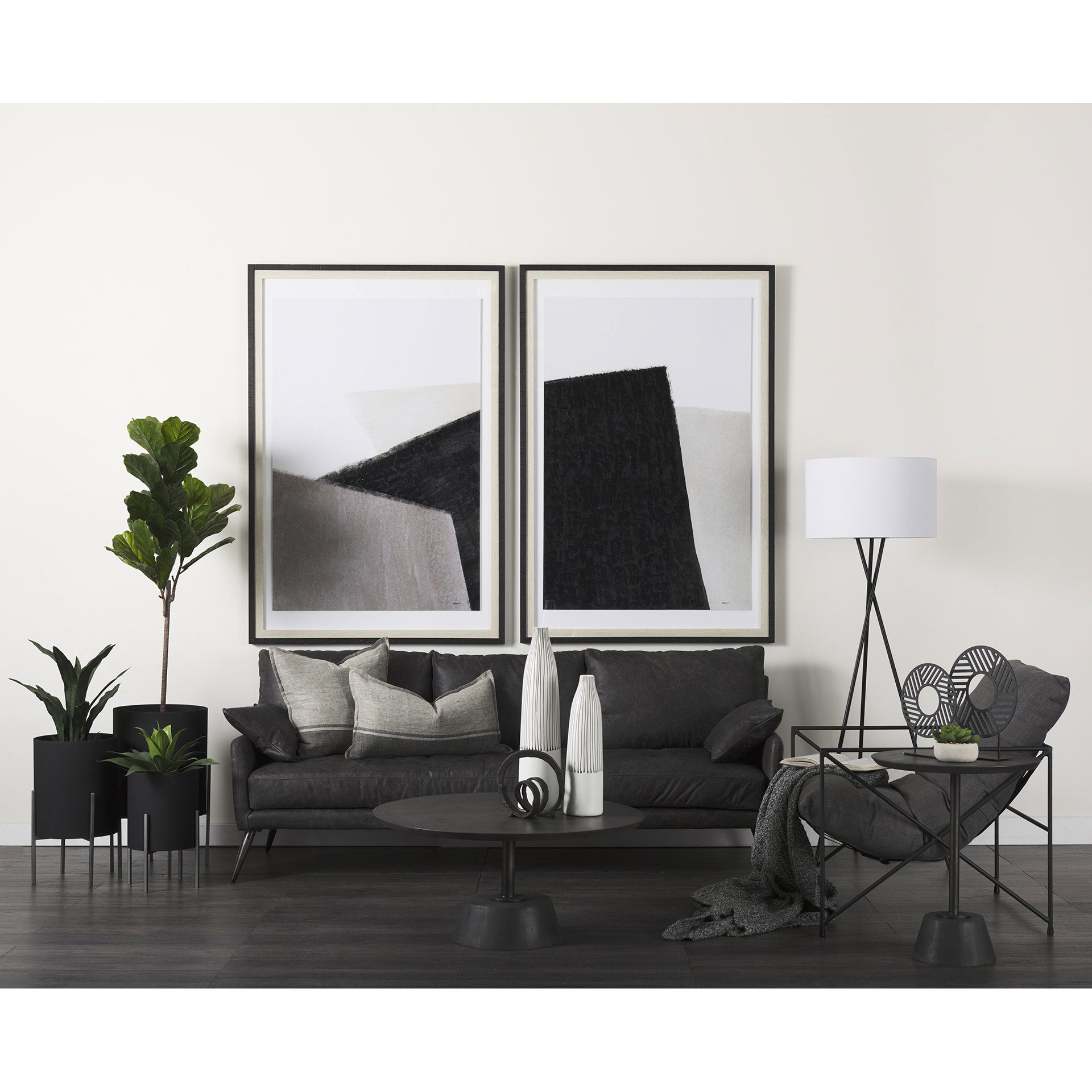 Cochrane 82L x 33W x 32.3 Black Leather Three Seater Sofa large image 