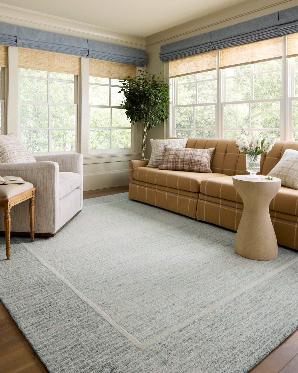 Chris Loves Julia x Loloi Briggs Rug, 1'6" length x 1'6" width View 2