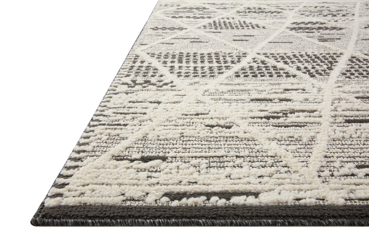 Loloi Fabian Rug, 5'3" length x 7'6" width View 3
