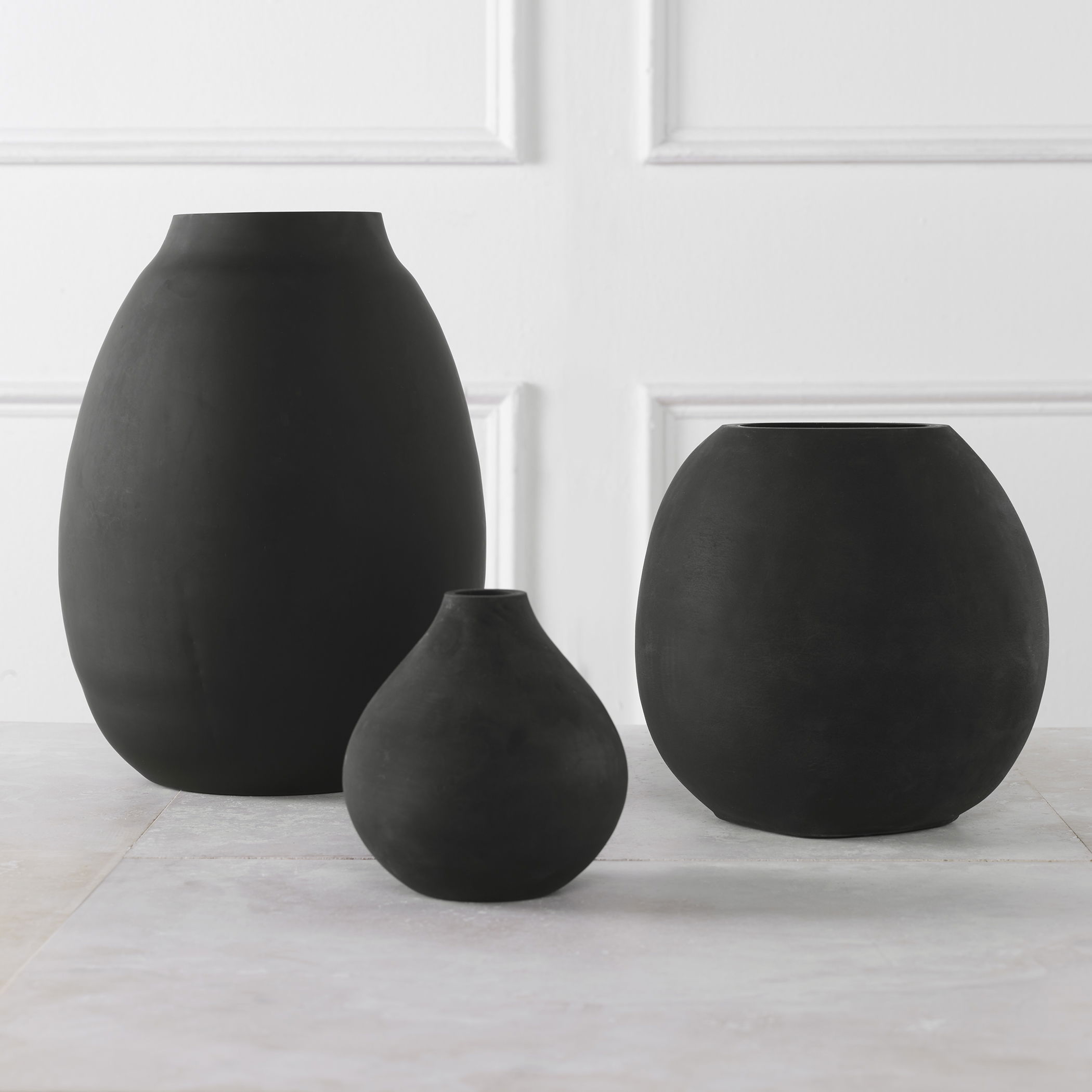 Hearth Matte Black Vases, Set/3 large image 