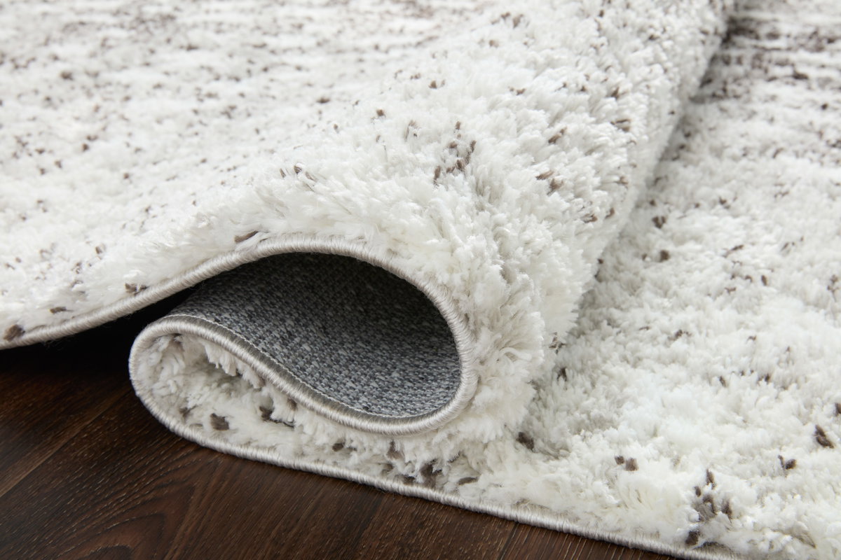 Loloi Bliss Shag Rug, 2'7" length x 7'6" width View 4